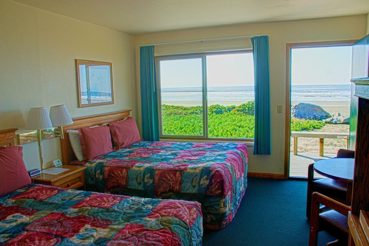 Crescent Beach Motel Crescent City Room photo