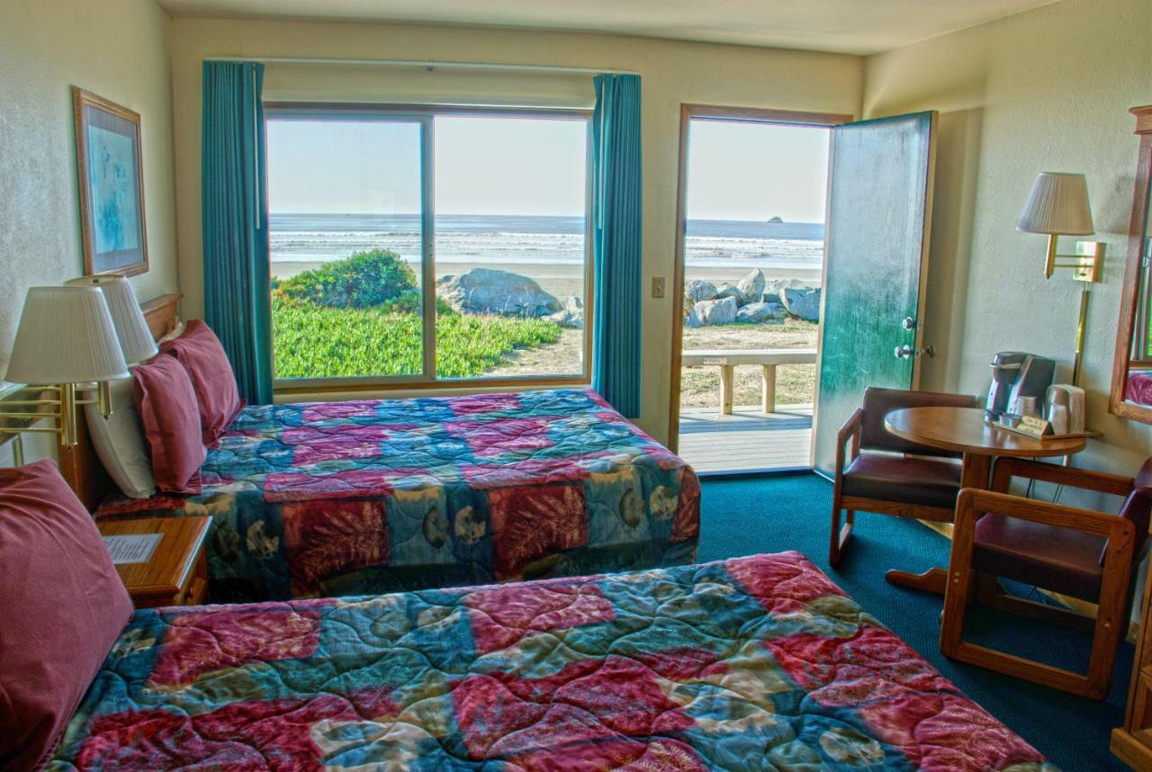 Crescent Beach Motel Crescent City Room photo